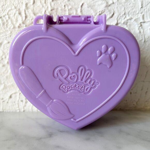 Polly Pocket Art Studio Compact Purple Heart Shape - 2021 Mattel - Picture 7 of 11